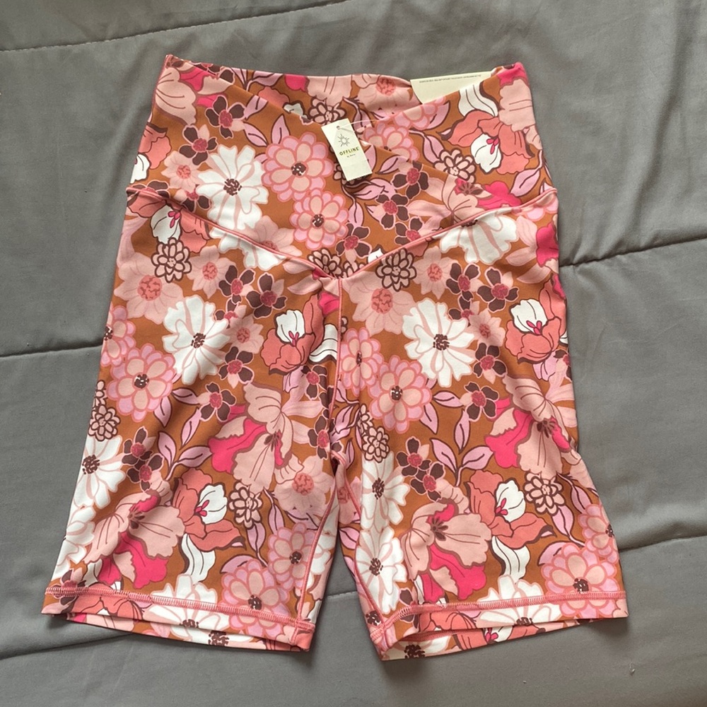 Crossover shorts